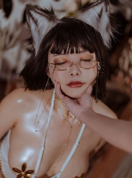 光屁屁+美女-手机电影欧美在线观看