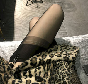 3D美女被怪物暴躁高潮-免费独播迅雷下载