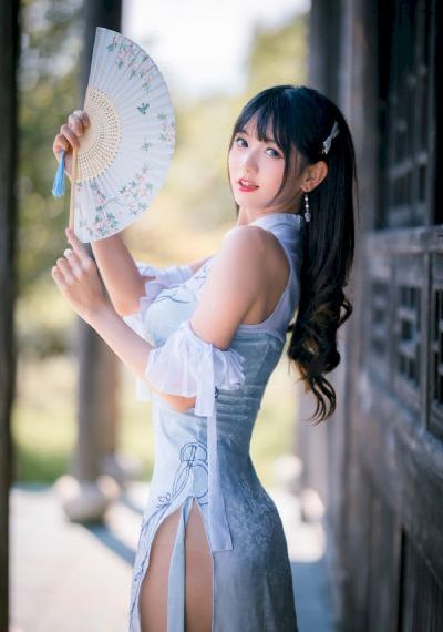 五月天婷婷.com-蓝光字幕电影完整版