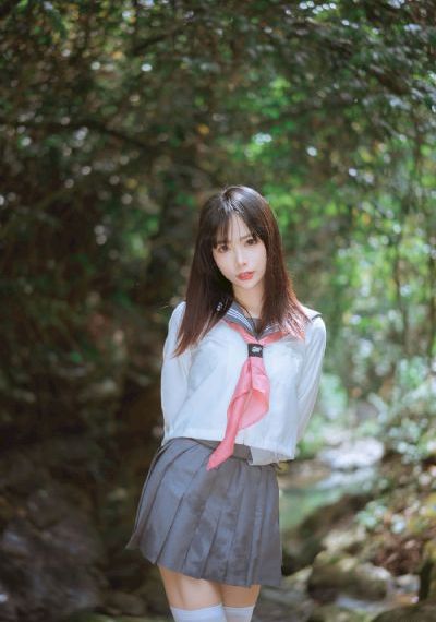 大少奶偷情电影-手机影视琪琪电影网