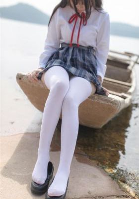 亚洲经典高清无码视频-双语中字完整版观看